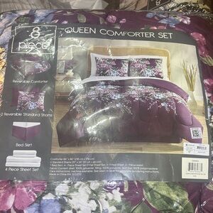Lavish Purple Floral Queen Comforter Set